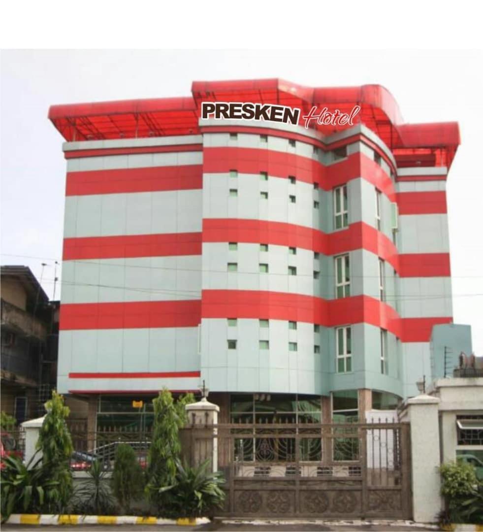 Presken Hotel At International Airport Road Ikeja Kültér fotó